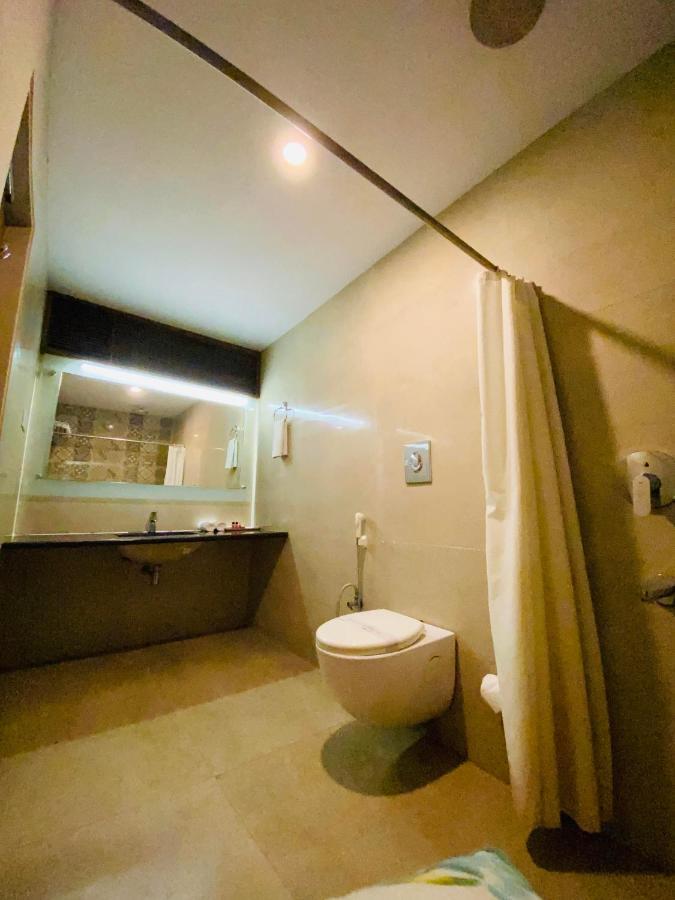 Hotel Ajay International Allahabad Luaran gambar