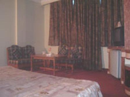 Hotel Ajay International Allahabad Bilik gambar