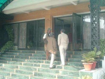 Hotel Ajay International Allahabad Luaran gambar
