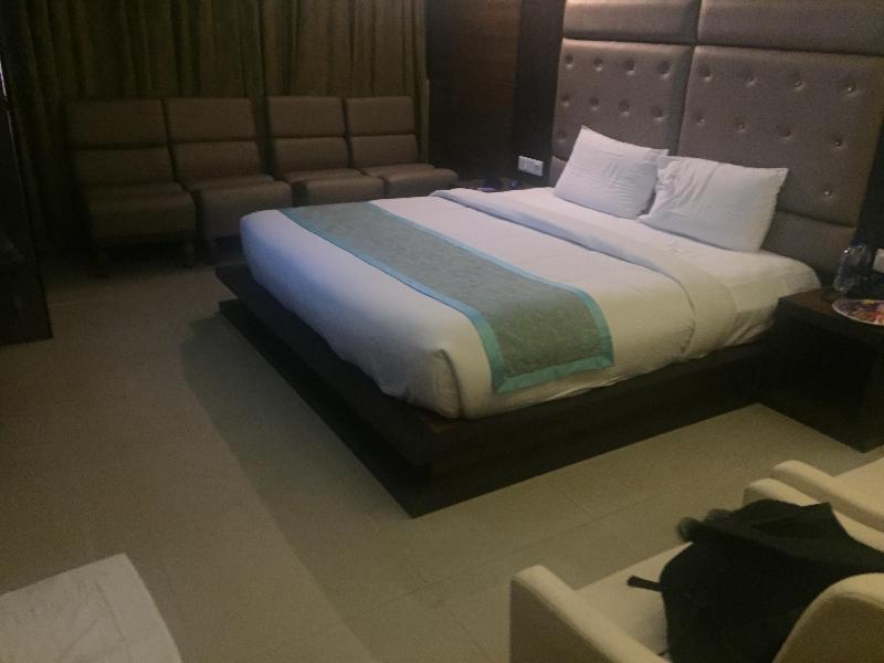 Hotel Ajay International Allahabad Luaran gambar
